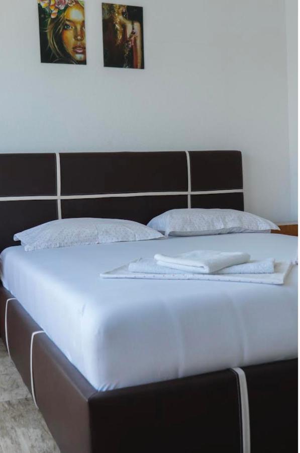 Franovic Apartments 티바트 외부 사진